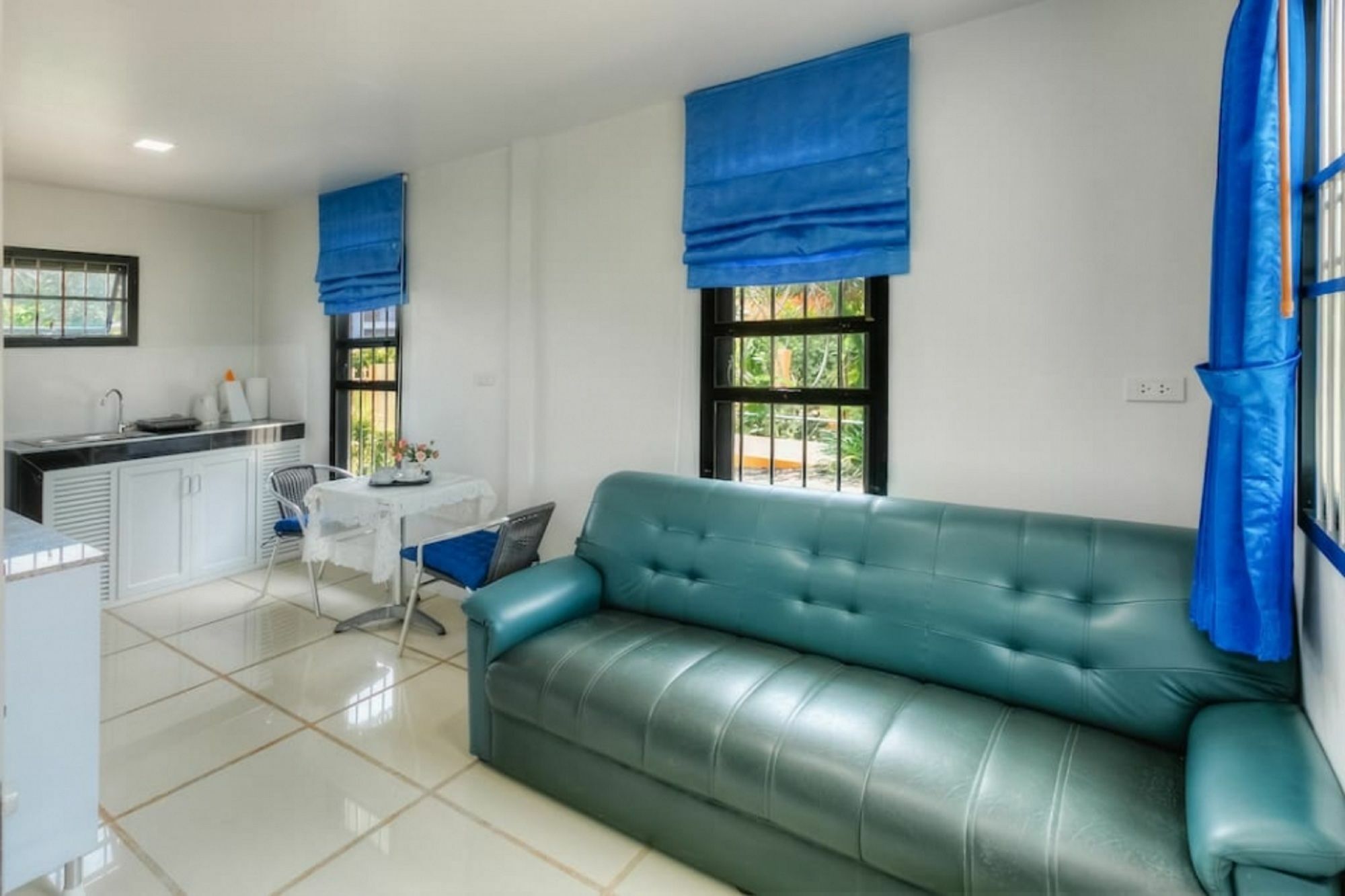 Aquatoria Phuket Bangtao Villa Surin-stranden Eksteriør bilde